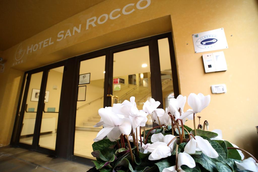 Hotel San Rocco Múggia Buitenkant foto